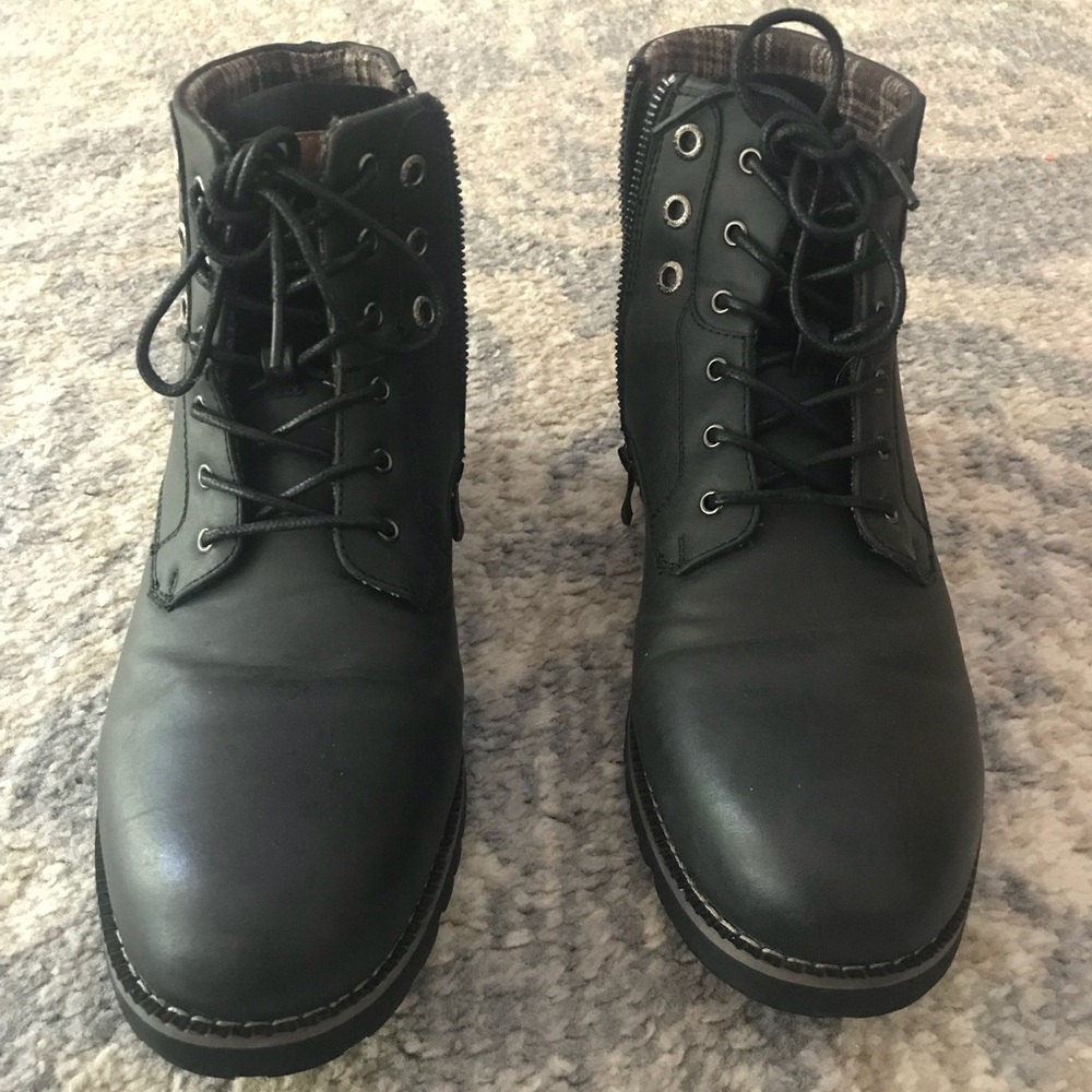 Polar fox mens boots wore once or twice